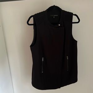 Harvé Benard Vest